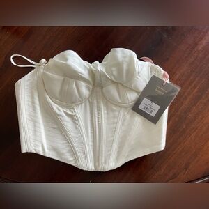 House of CB ivory Bea corset. Size Small. NWT
